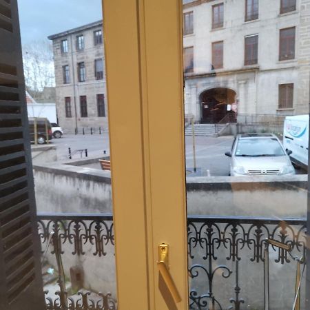 Saint-Chamond Exterior foto