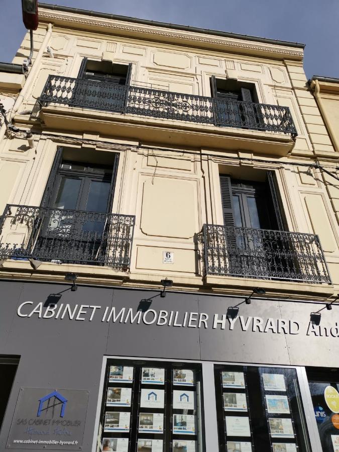 Saint-Chamond Exterior foto